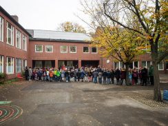 OLYMPUS DIGITAL CAMERA