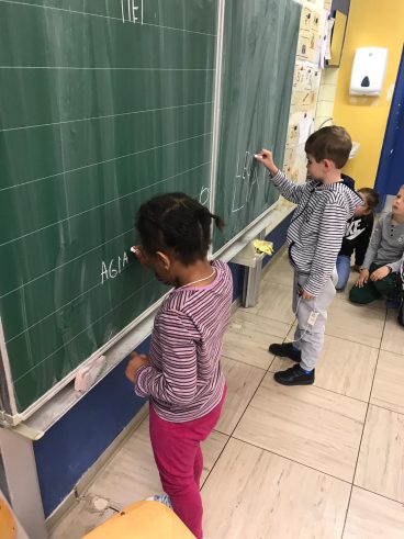 963b3c5c-9baa-4372-aa3a-30af77d373cf