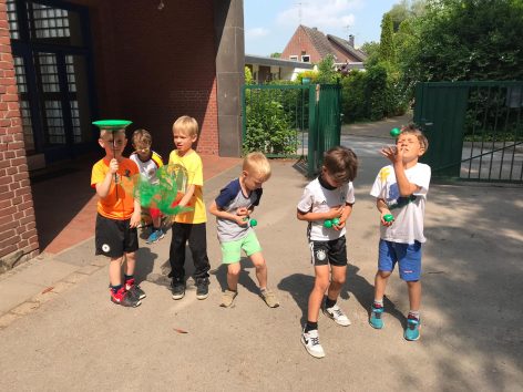 7933f7de-4ff0-4c82-ab80-2a3646d4d5ca