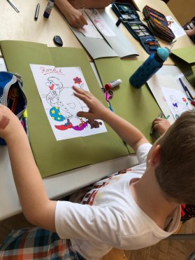 f1580a23-89a3-4ef0-98ae-2a78012987d0