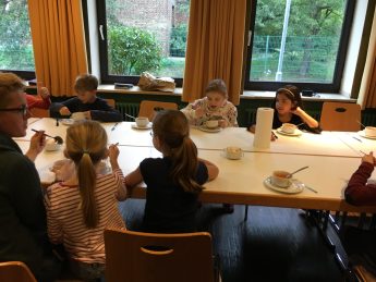 06846D22-30FF-42F9-8D77-FBD26E438D48