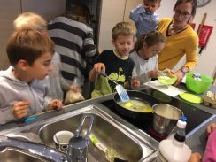 76A78D09-B3D7-481F-B1B4-E651DAE7D8AC