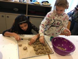 91DB92DD-01A5-4C30-A417-8609B6C98A22