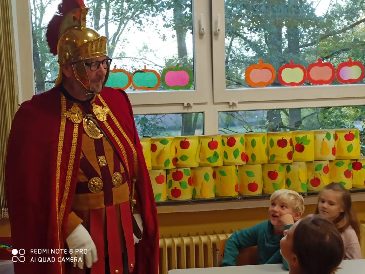 F920CE75-1616-41EE-87D7-08BB412FDB33