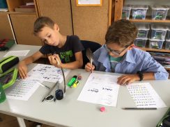 2EEAFB9F-8D6D-465B-9720-5E2EA7B2BA37